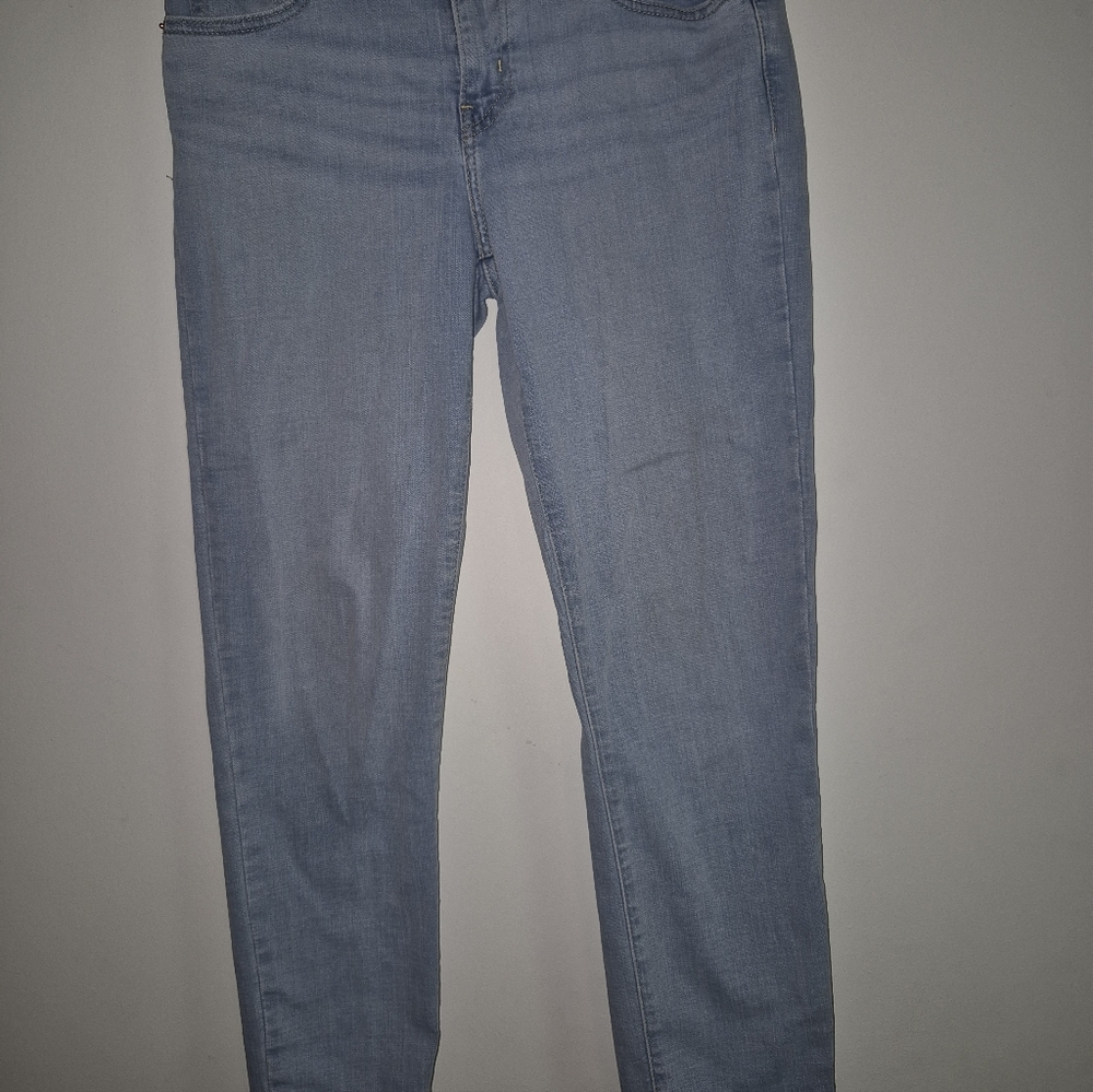 Levi's Women's Light Blue Jeans